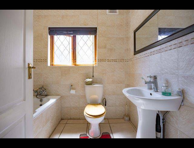 2 BEDROOM HOUSE FOR SALE IN ESCOMBE